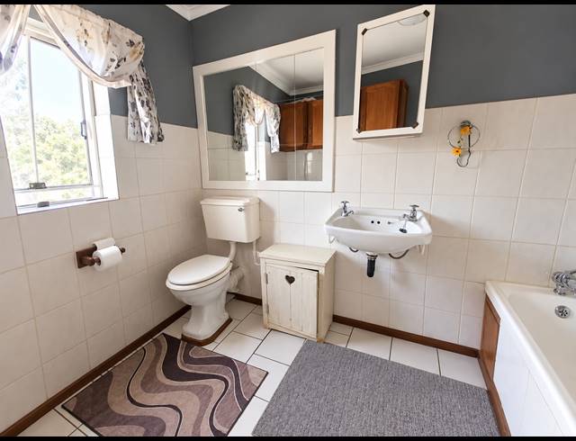 4 BEDROOM HOUSE FOR SALE IN KOOKRUS